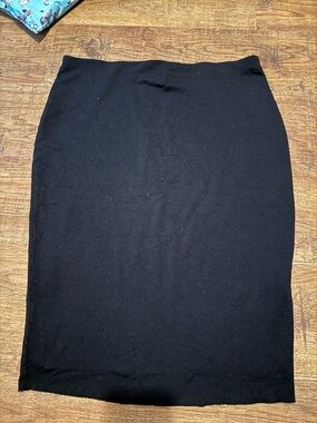 Vince camuto M stretch knit skirt